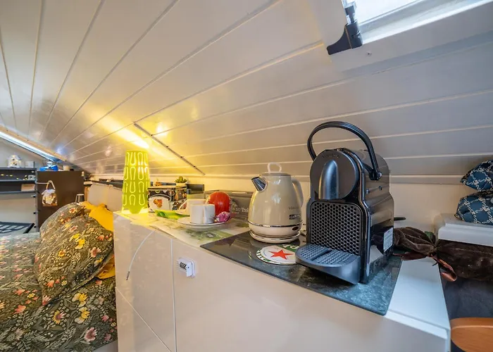 Loft Bosco Incantato Al Lucernario Maison d'hôtes 3*